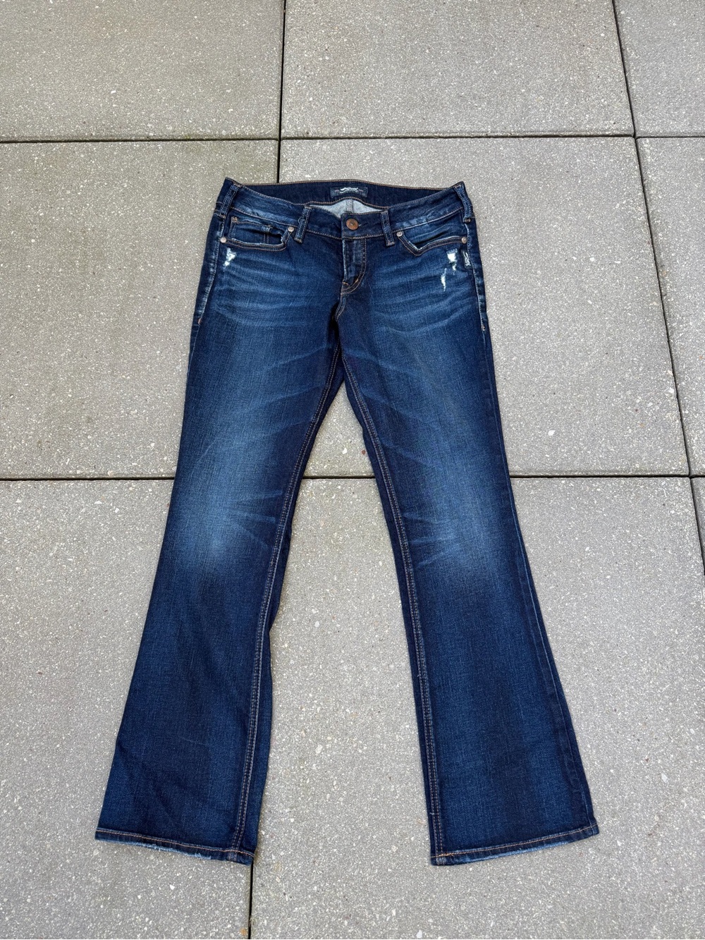 Silver Jeans Co Elyse Slim Bootcut Jeans 29 Dark Wash Distressed Stretch